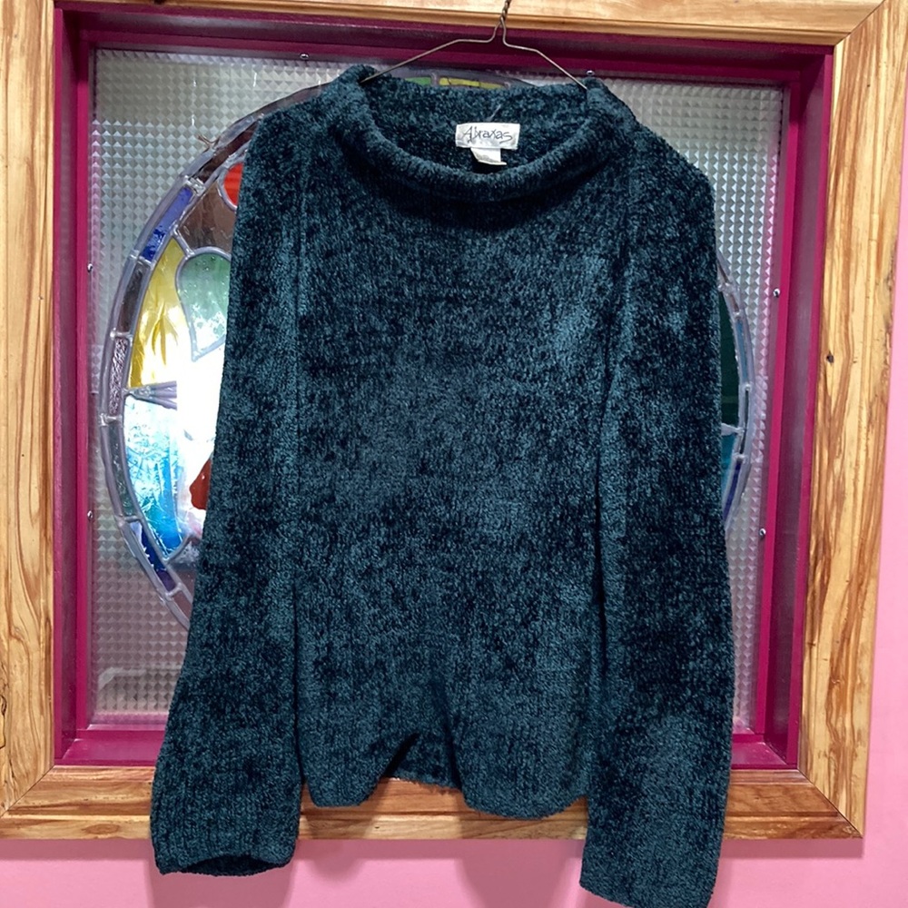 Abraxas Sz L Dark Green Turtleneck Pullover 100% Acrylic.  Excellent Condition